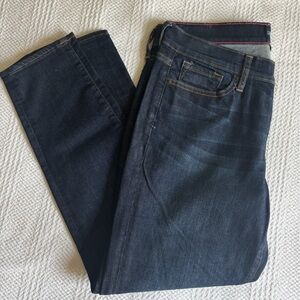 Womens Lucky Brand “Charlie Capri”Jeans Size 12/31 like new